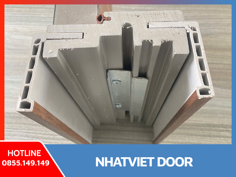 Khung bao cửa nhập khẩu 100% Hàn Quốc, với độ dày khung linh hoạt, phù hợp nhiều loại tường.